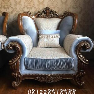 Kursi Tamu Ukiran Mewah Klasik