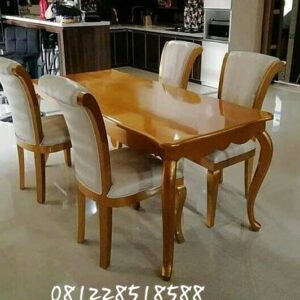 Set Meja Makan Minimalis