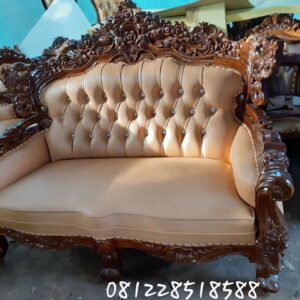 Sofa Tamu Ukiran Romawi