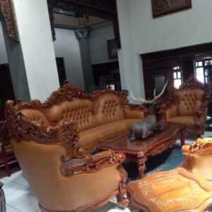 Set Sofa Tamu Jati Ukiran Mewah
