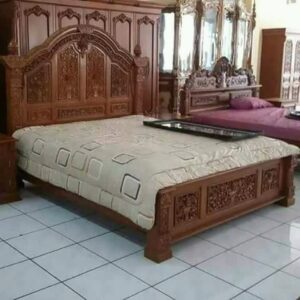 Kamar Set Ukir Jati
