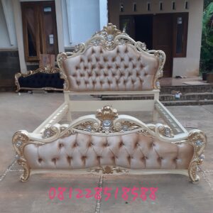 Tempat Tidur Duco Mewah