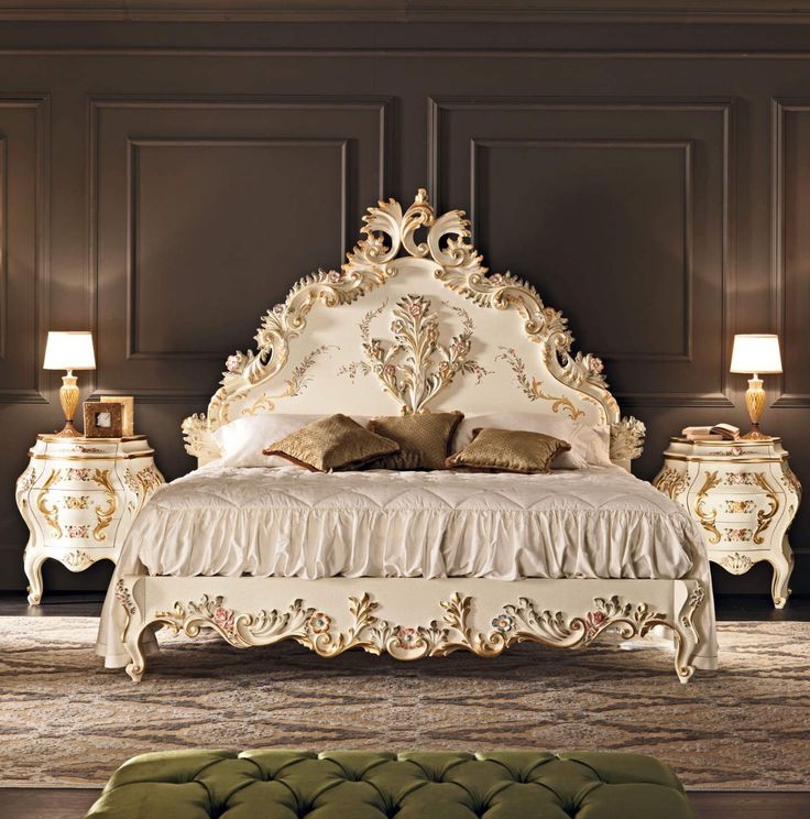 Kamar Set Duco Ukiran Klasik