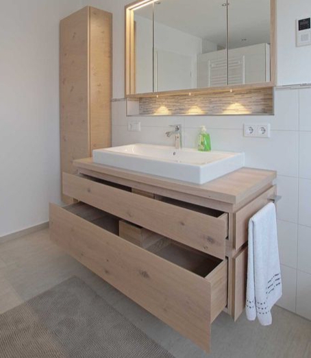 Nakas Wastafel Unik Hpl