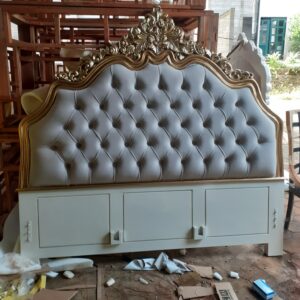 Tempat Tidur Ukiran Duco