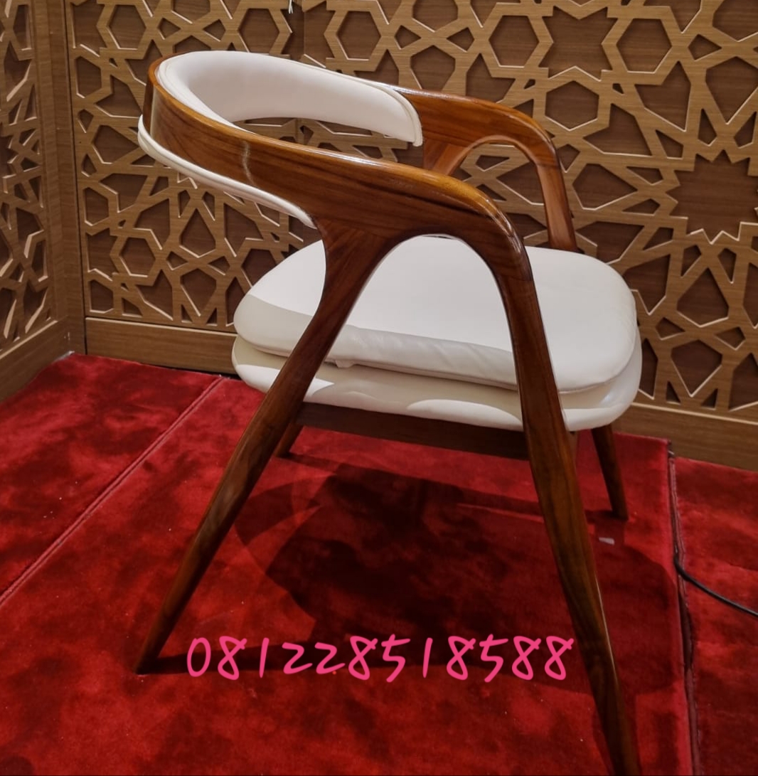 Kursi Mimbar Jati
