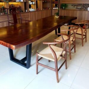 Set Meja Makan Klasik Trembesi Mewah Terbaru