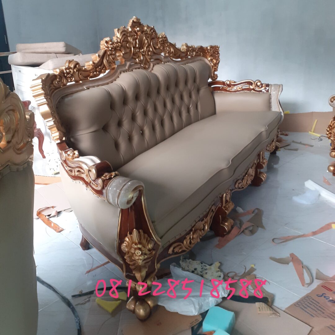 Sofa Tamu Ukir Klasik Jepara